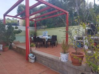 Casa aparellada a Mas romeu. Obten tu casa con financiación al 100
