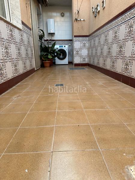 Foto 21377232-e6da-413e-b505-0a9c3398a14f. Casa adossada a avenida rómulo y remo 23 a Plaza de la Luz Ejido (El)