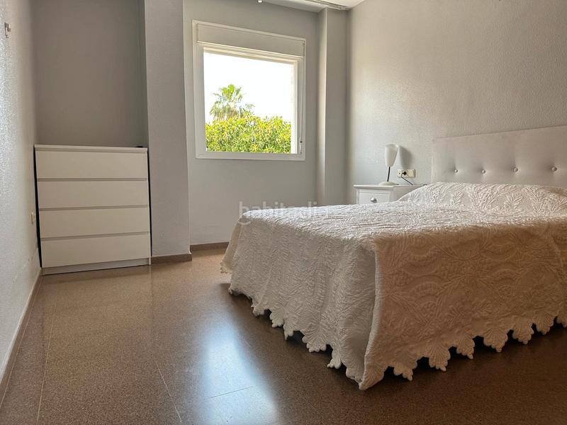 Foto 5e3d6398-cc1f-4671-9300-6ef90ce604f1. Casa adossada a avenida rómulo y remo 23 a Plaza de la Luz Ejido (El)