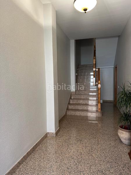 Foto ed67af1c-71ea-4ebd-92aa-242f2ecb5e03. Casa adossada a avenida rómulo y remo 23 a Plaza de la Luz Ejido (El)