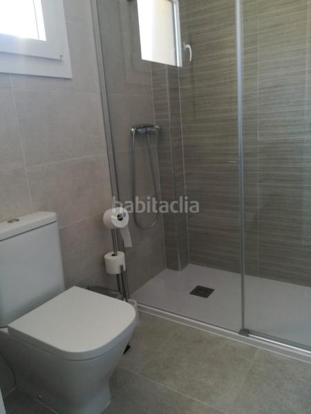 Foto 0bea0325-b57d-4b42-b03a-384df421341e. Miete dachwohnung in calle de carlos cano 6 in Velilla - Velilla Taramay Almuñécar