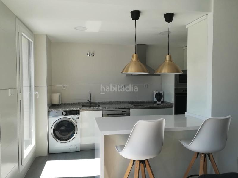 Foto 450c417a-3a80-4583-9240-521420a1996f. Miete dachwohnung in calle de carlos cano 6 in Velilla - Velilla Taramay Almuñécar