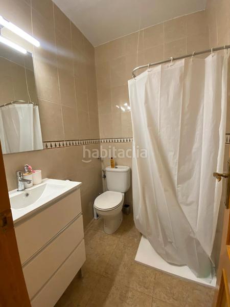 Foto 20739b42-b86c-46b5-aeee-01cf719365e0. Rent flat in paseo marítimo 51 in El Puerto Roquetas de Mar