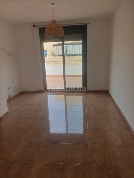 Foto a0f51750-a917-4c4b-8922-698967ce7c6d. Àtic a calle escocia 12 a Aguadulce Sur Roquetas de Mar