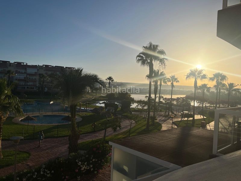 Foto d2dda8d9-ae6e-414c-8abb-7816ec109476. Location appartement dans n/a dans Almerimar Ejido (El)