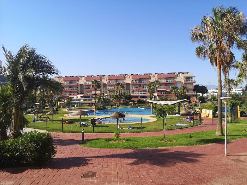 Foto 95ca25bd-1c43-45a6-b57e-136eb6a58c7c. Rent flat in n/a in Almerimar Ejido (El)