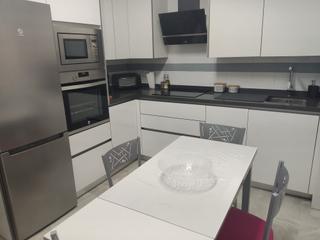 Location Appartement  N/a. Larga temporada solo funcionarios