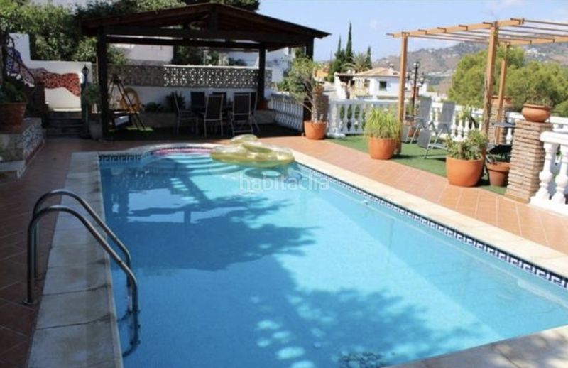 Foto 6469d766-4a0e-477c-b94a-8a3ab0cf7c1c. Location maison avec chauffage parking piscine dans Almuñécar