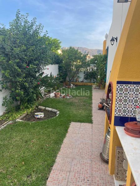 Foto cb7b22a7-2cca-4c48-bf8e-37b9563f82db. Rent house in calle violeta 35 in Aguadulce Sur Roquetas de Mar