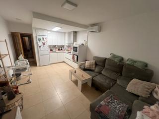 Rent Flat in Calle la molina 113. Larga temporada solo funcionarios