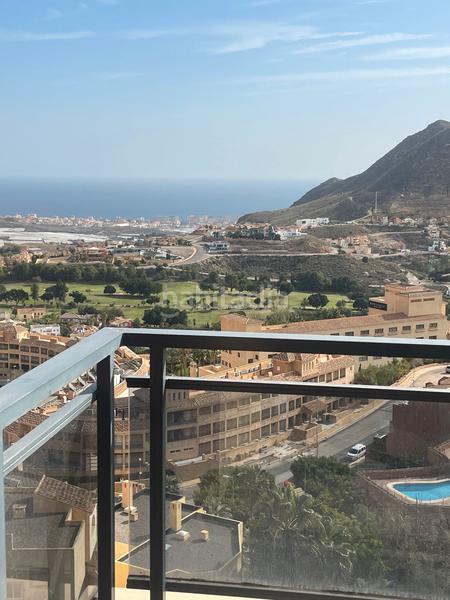 Foto 611cea98-c13e-4c0c-8a69-a05d22d8d002. Lloguer pis a calle los naranjos 46 a La Envía Vícar