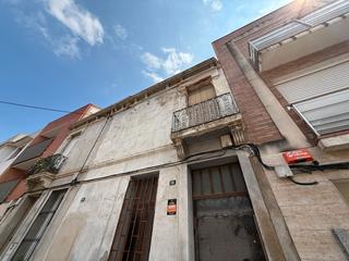Casa in Hostafrancs. Casa per rehabilitació integral a la zona hostafrancs (aprop "es