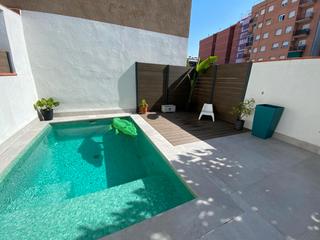 Casa en Centre. Exclusiva vivienda con acabados premium en el centro de sabadell