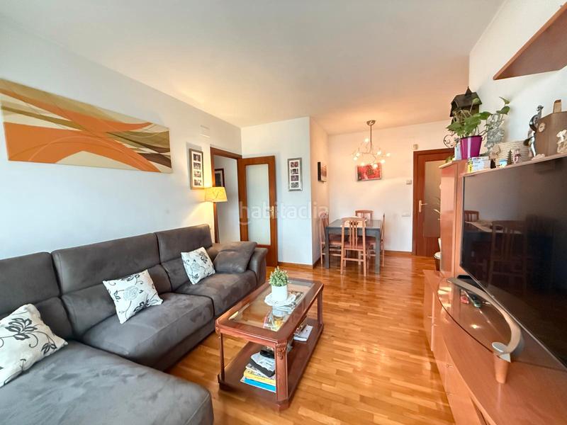 Foto 757162dc-8bc4-435f-8d42-7118b2a9a8a1. Duplex with heating parking in Centre Sabadell