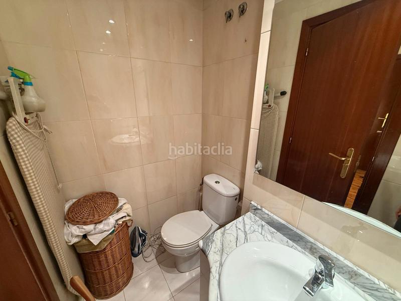 Foto 9049aef3-ee40-41f6-b593-34043e74a154. Duplex with heating parking in Centre Sabadell