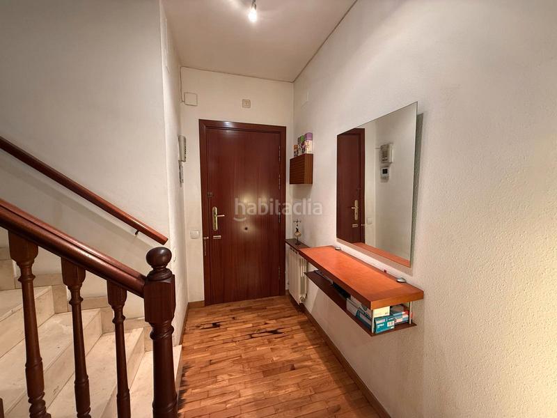 Foto b30ae3e0-b059-4727-a1b1-81580f4da4e8. Duplex with heating parking in Centre Sabadell