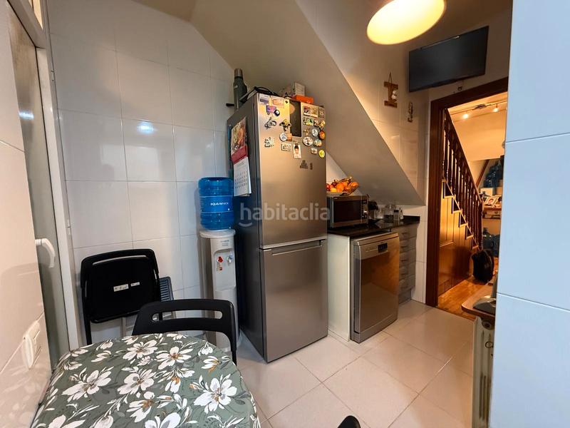 Foto dcd99ba4-0287-4e33-ab79-21da6d360f73. Duplex with heating parking in Centre Sabadell