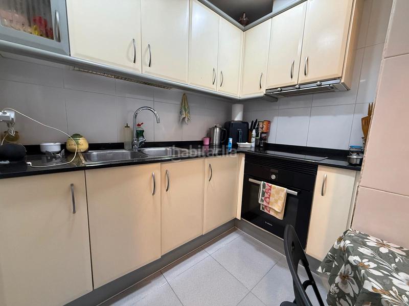 Foto e8dae4c9-f23b-4aa6-b7f0-020e32328ac9. Duplex with heating parking in Centre Sabadell