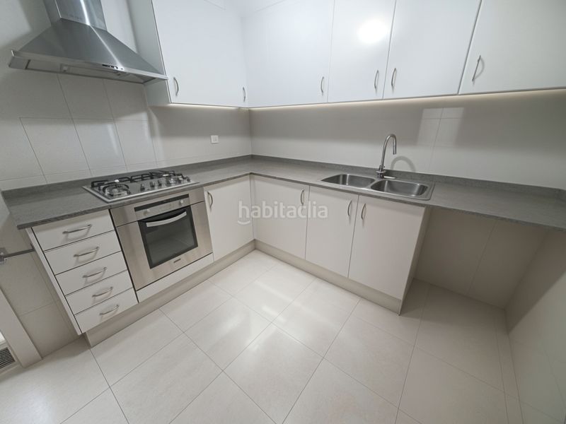 Foto 7ad00bdb-d257-4030-a876-9103b29f5ce0. Flat with heating in Eixample Sabadell