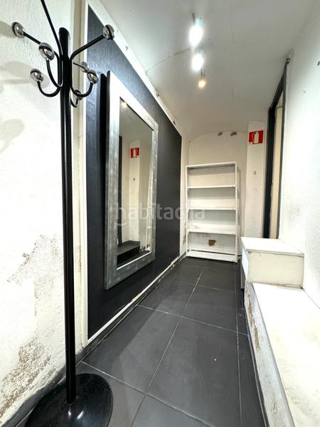 Foto 0c29a48e-d88e-4690-b93d-c21ecf35185e. Local comercial local en venta en pleno centro en Manresa