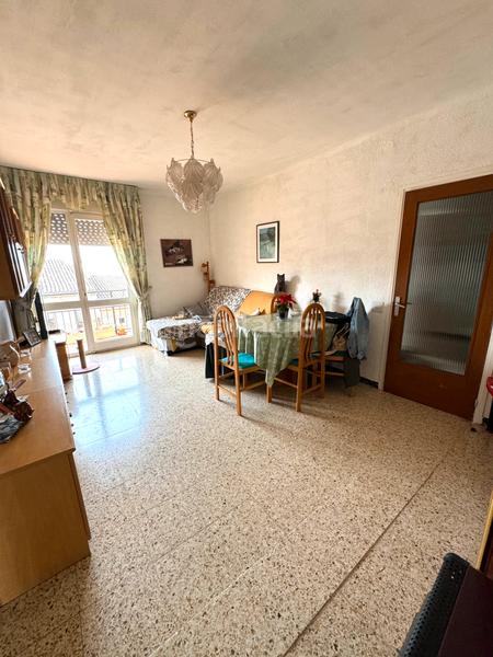 Foto cba4eaab-370c-4540-8533-2a5a54141ca3. Piso  con garaje particular en Navarcles