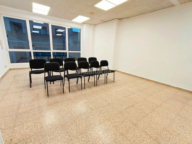 Foto 1a141cd9-308a-443b-a95b-4b966e233760. Rent business premise with heating in Centre Rubí