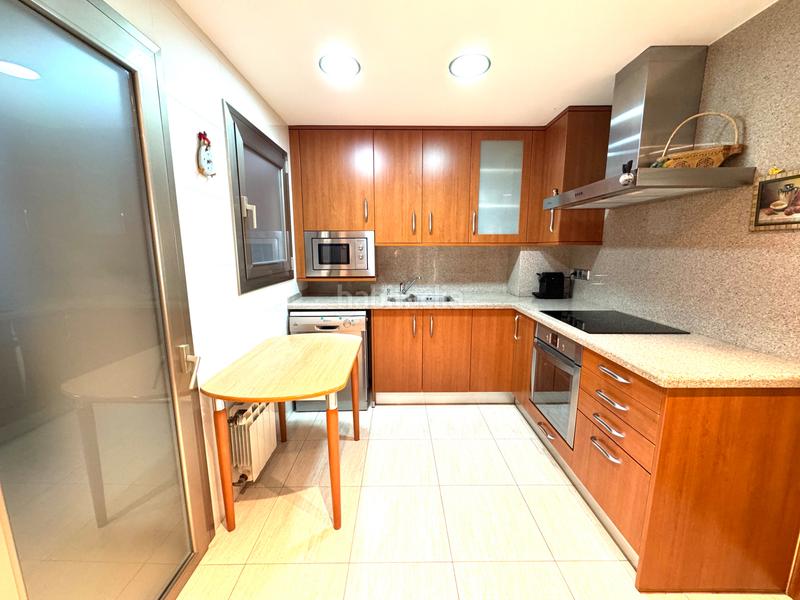 Foto 69c0d42d-e873-4600-8093-469d390c79cc. Appartement avec chauffage parking dans Poble Nou Manresa