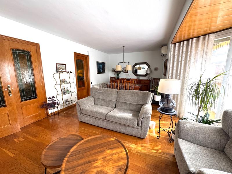 Foto 753f530f-9338-4a99-9ccf-6ce61f34275a. Appartement avec chauffage parking dans Poble Nou Manresa