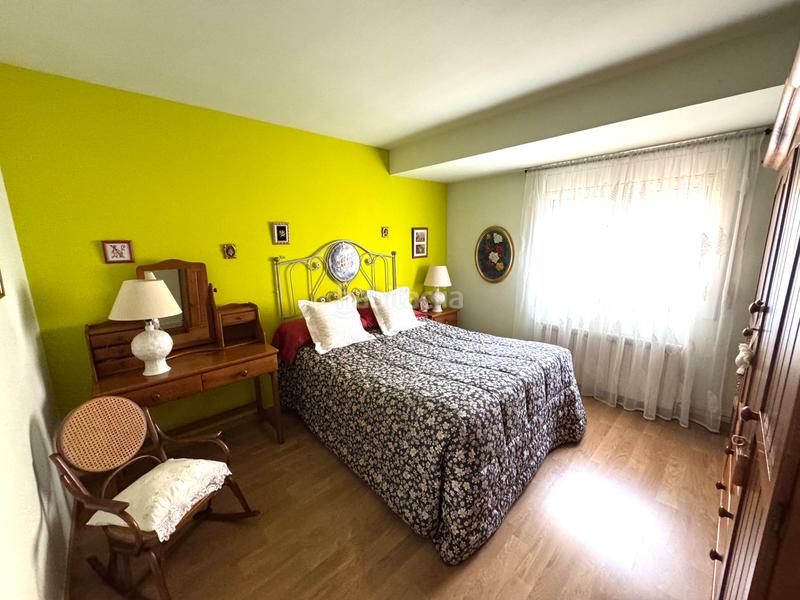 Foto a2c081f4-8293-4f08-9e04-bb7582c0dbce. Appartement avec chauffage parking dans Poble Nou Manresa