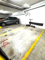 Autoparkplatz in Font dels Capellans - Sagrada Familia. Plaza de parking en venta en manresa