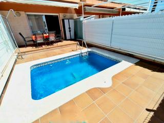 Casa a Carrer de girona 29. Casa adosada con piscina privada con vistas a todo creixell