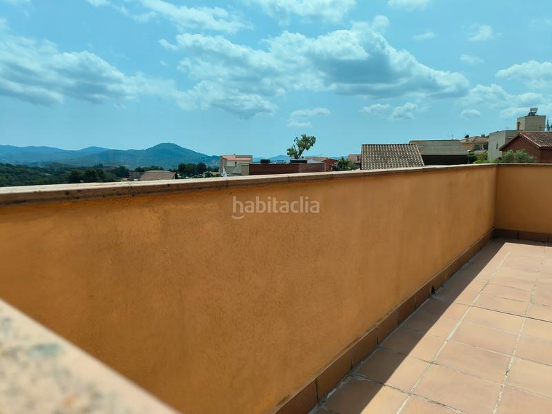 Foto b7471621-dc2c-4f29-832a-21d9472198e0. Xalet amb calefacció aparcament piscina a Els Avets-Can Serrafossà-Ximelis Rubí