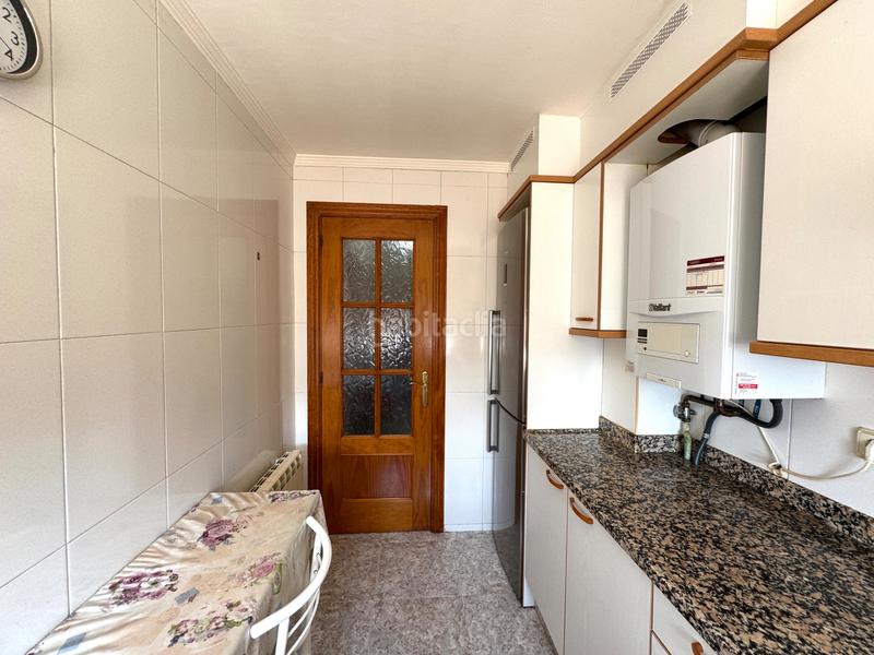 Foto bf5fd2e2-9a75-4058-96d8-2f5905f5889e. Piso  con terraza y garaje particular en Barri Mion - Puigberenguer Manresa