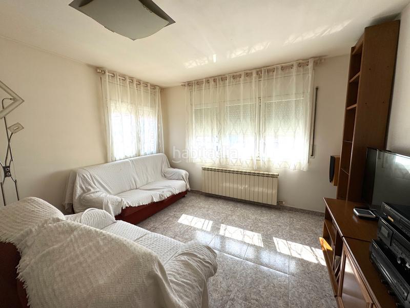 Foto e53ac27c-8978-44a7-a3b3-29d893bcf24d. Piso  con terraza y garaje particular en Barri Mion - Puigberenguer Manresa