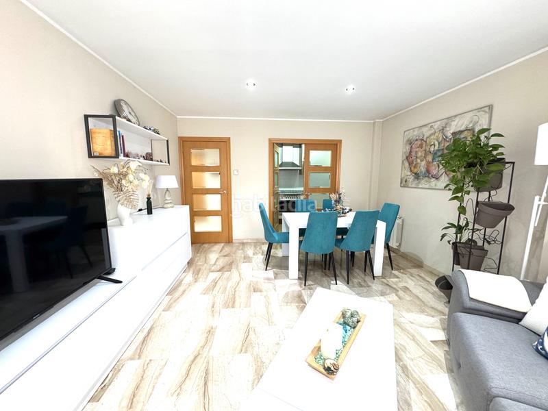 Foto 1936f0c6-382a-4eeb-9b1b-bb85fabd8fc4. Pis amb calefacció a Poble Nou Manresa