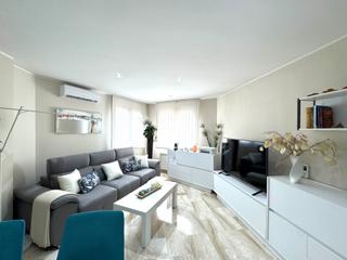 Appartement à Poble Nou. Exclusivo piso de una habitacion  en manresa