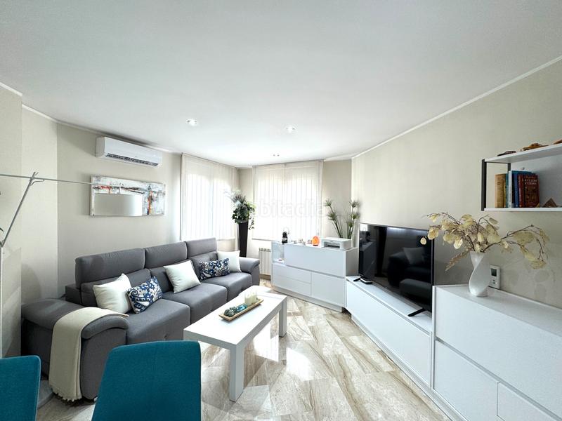 Foto 3cc87618-648d-48ae-807d-b5b448f0f417. Pis amb calefacció a Poble Nou Manresa