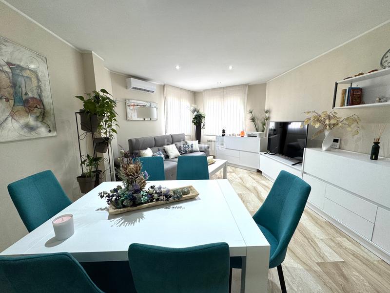 Foto f72b8442-dbe9-41a0-9689-8d3318b5d29c. Appartamento con riscaldamento in Poble Nou Manresa