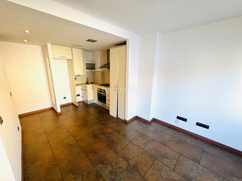 Foto 08b9fca0-3550-4cd9-8c87-b4d081ba720b. Flat with heating parking in Navarcles