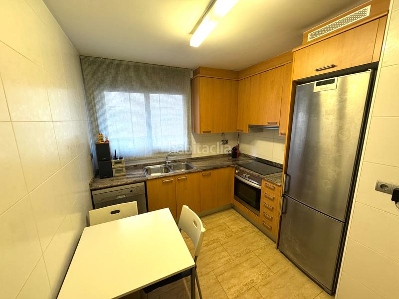 Foto a2b6ddfe-2656-4bf2-9da1-6e0c12983f55. Piso excelente piso con terraza en venta en Carretera de Vic - Remei Manresa