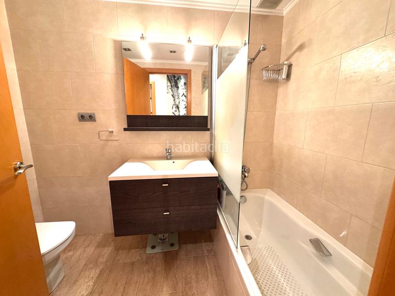 Foto ac53a377-e320-431c-8d3d-5a6283b2e18b. Piso excelente piso con terraza en venta en Carretera de Vic - Remei Manresa