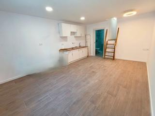 Affitto Locale commerciale in Can Fatjó-Sant Jordi Park-Plana del Castell. Local de 30m2 en zona centro