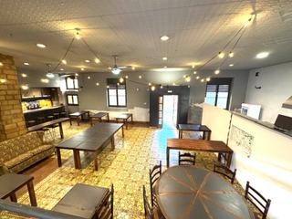 Lloguer Local Comercial a Cardona. Bar restaurante en alquiler sin traspaso en la coromina, cardona