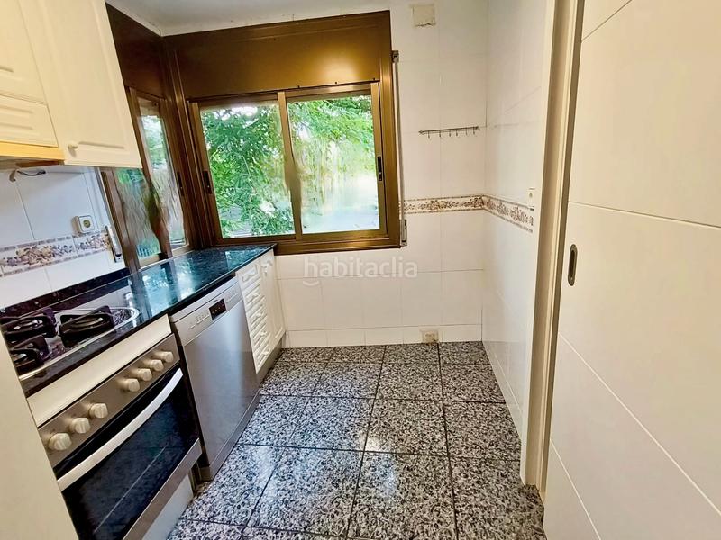 Foto 8f43c595-4cce-4bdd-a73f-9852c1635b1c. Pis amb calefacció a Mercat Rubí