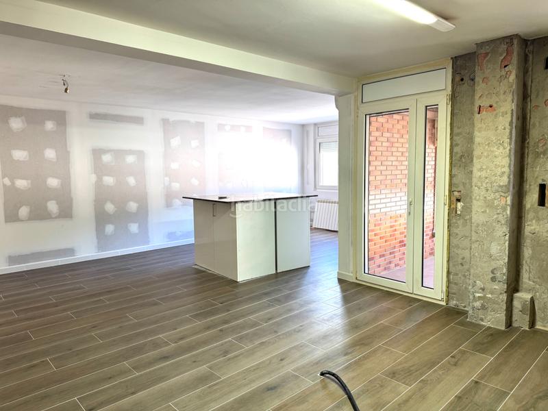 Foto 40357fd5-821d-42a3-8cc4-239311dac0f9. Zweistöckige wohnung mit heizung parking in Sant Vicenç de Castellet