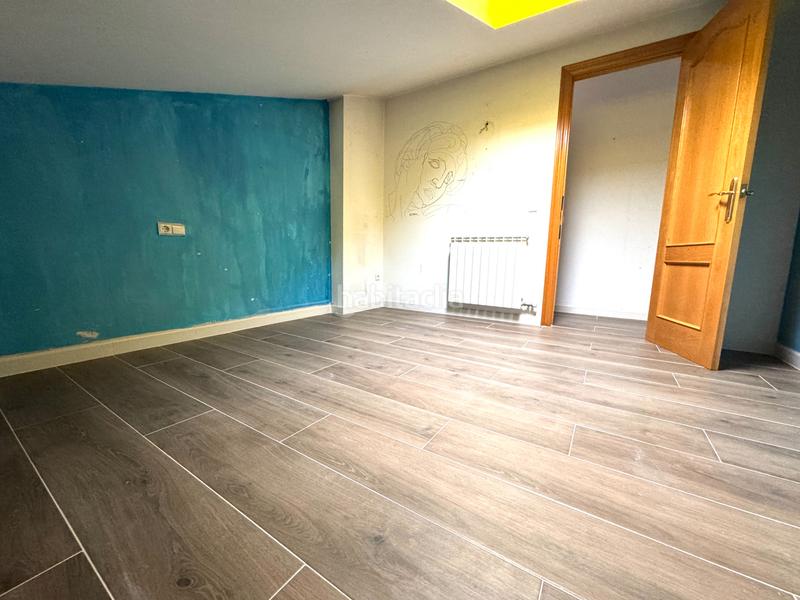 Foto 8f72a4df-cad3-4b42-973b-e3eb145e3ce4. Zweistöckige wohnung mit heizung parking in Sant Vicenç de Castellet