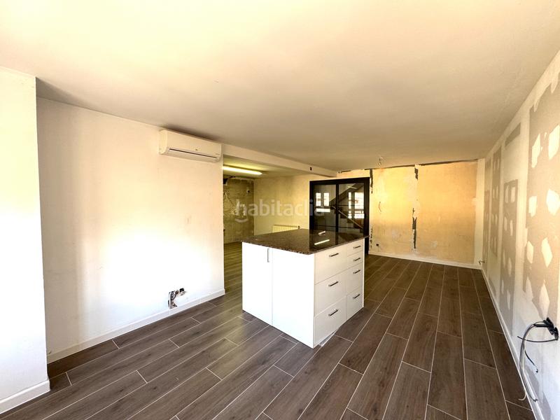 Foto c5c359c6-5b04-4907-a235-75d6f8f21da8. Zweistöckige wohnung mit heizung parking in Sant Vicenç de Castellet