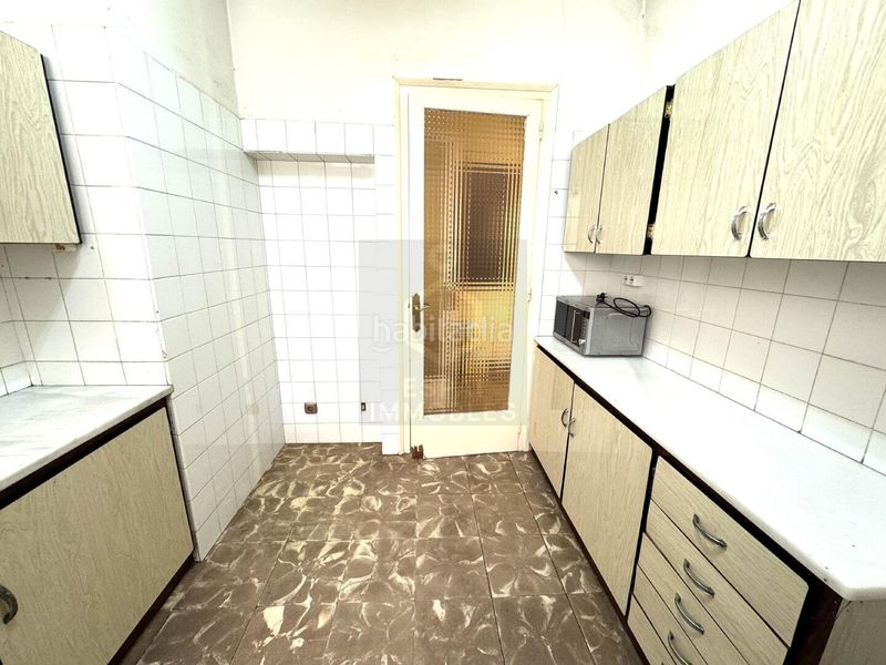 Foto bbb3d3c3-3360-4ba2-b7c1-81fd3168bf26. Pis a Plaça Catalunya Manresa