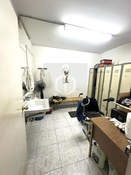 Foto 51acc741-3f04-4756-97da-16445de00fc9. Local comercial a Valldaura-Carretera de Cardona Manresa
