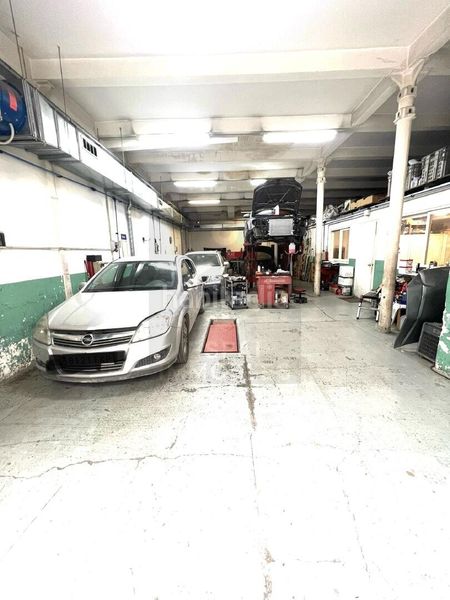 Foto a5ba8bdf-c04d-4140-aee6-692746523193. Local comercial a Valldaura-Carretera de Cardona Manresa